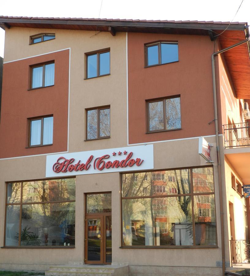 Hotel Condor Oravita Exterior foto