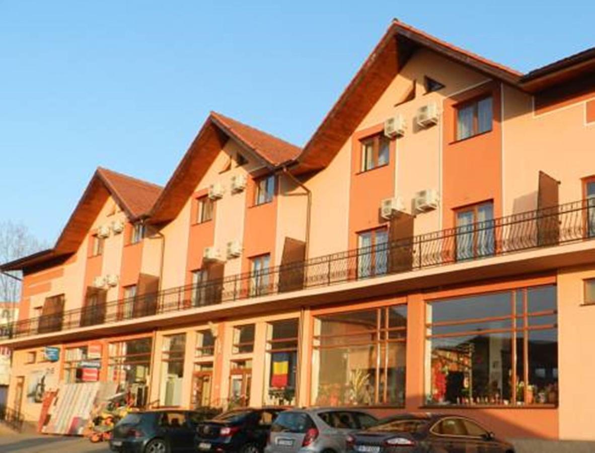 Hotel Condor Oravita Exterior foto